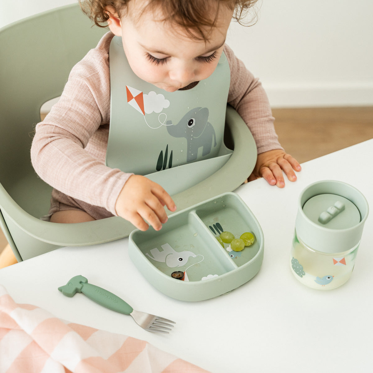 Silicone bib 2-pack - Playground - Colour mix