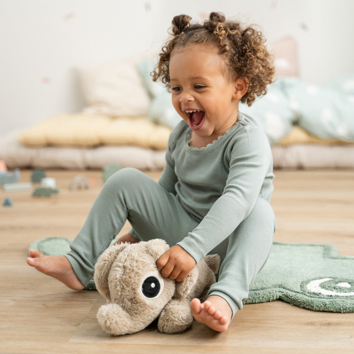 Cuddle bestie - Elphee - Sand - 20 cm