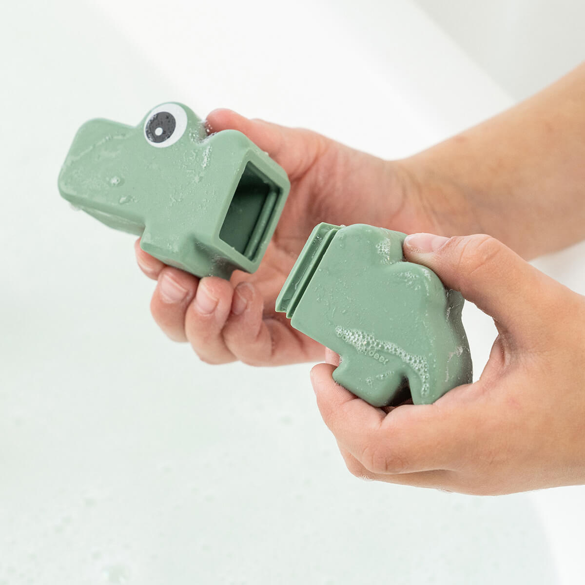 Juguete lanza chorro para el baño - Croco - Verde