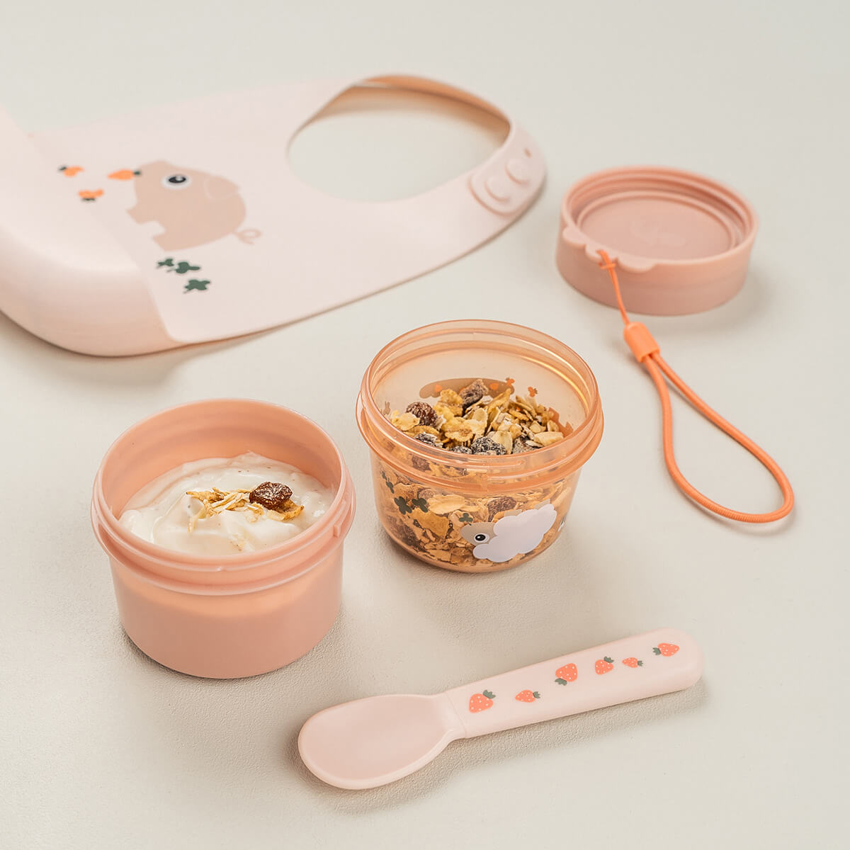 To go 2-way snackbøtte S - Tiny farm - Pudder